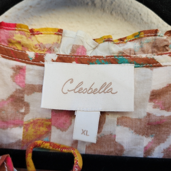 CLEOBELLA Zola Puff Sleeve Blouse - Picture 4 of 7